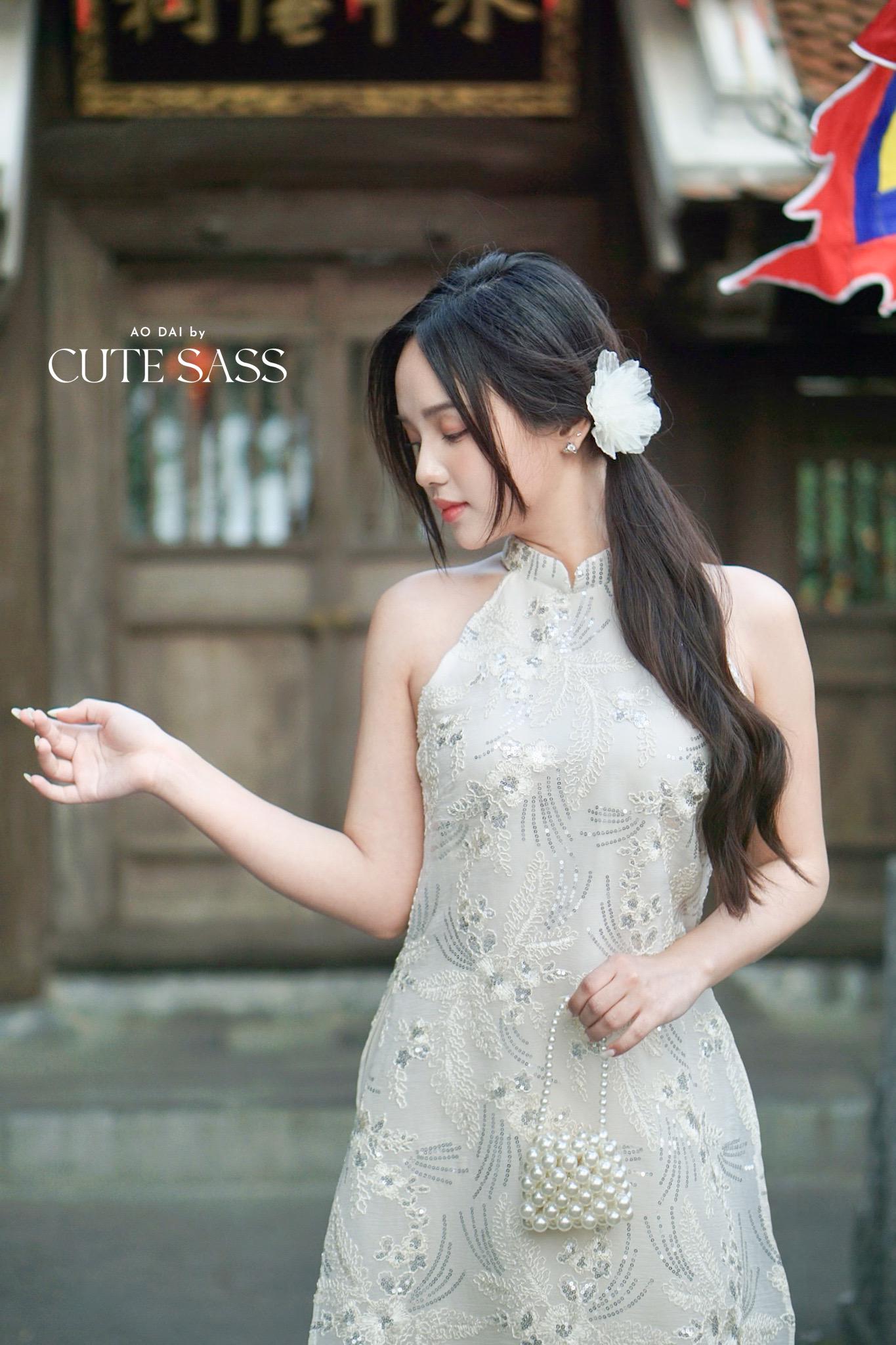 Yen - White Moonbeam Yem-Inspired Ao Dai Top Only, No Pants| Pre-made Modernized Vietnamese Ao Dai| Lunar New Year AoDaibyCuteSass