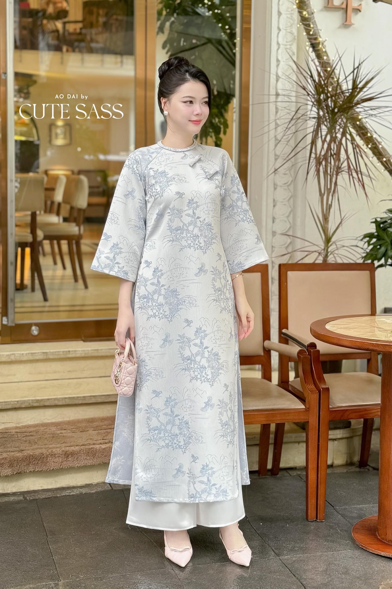 Yen - Silver/Blue Mountain Bows Ao Dai Top Only, No Pants |Pre-made Vietnamese Women Ao Dai with Pants | Lunar New Year|Ao Dai Cach Tan AoDaibyCuteSass