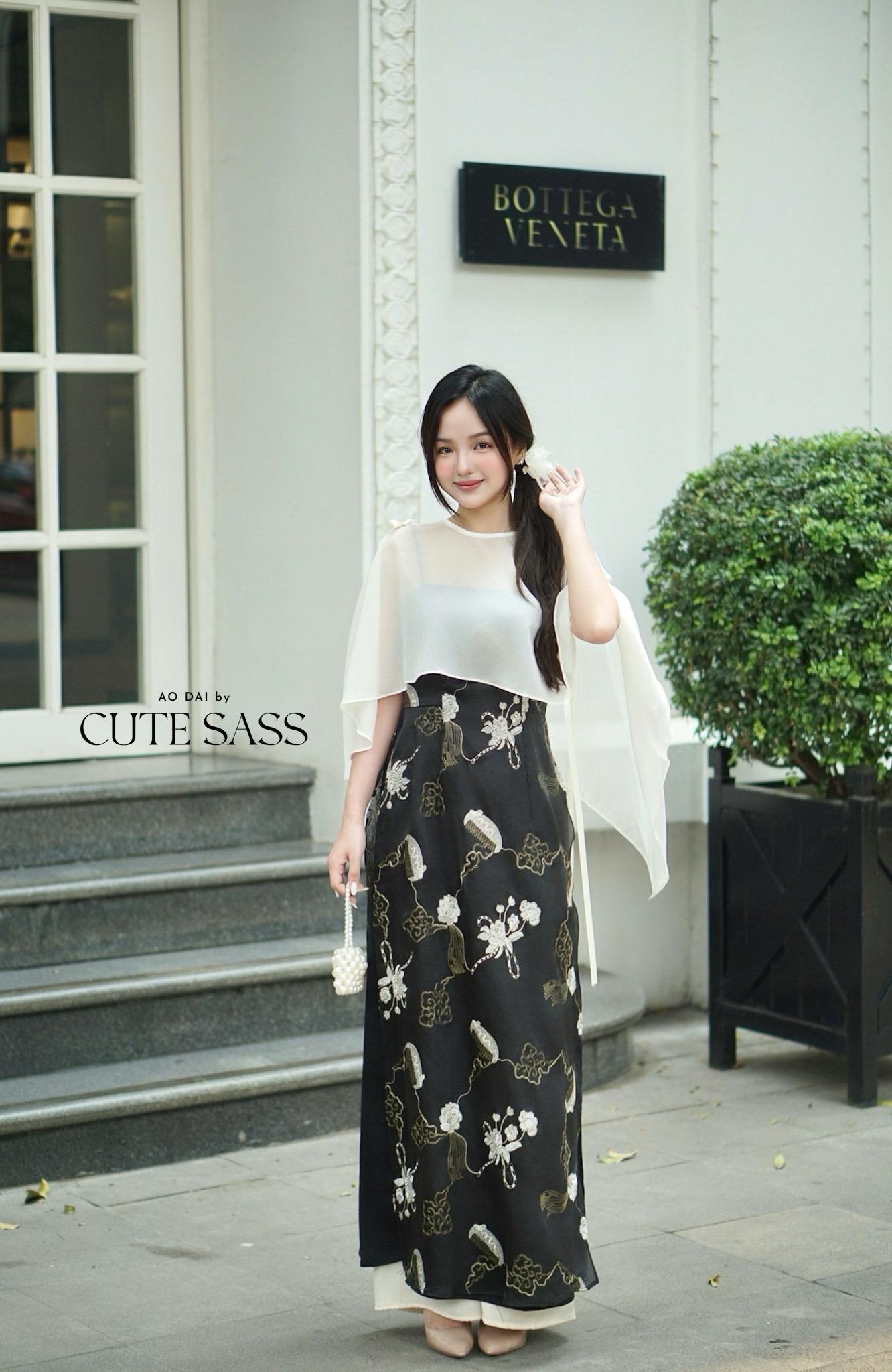 Yen - Black/Gold Eclipse Spaghetti Strap Ao Dai Top with Cape, No Pants, No Bows| Pre-made Modernized Vietnamese Ao Dai| Lunar New Year AoDaibyCuteSass