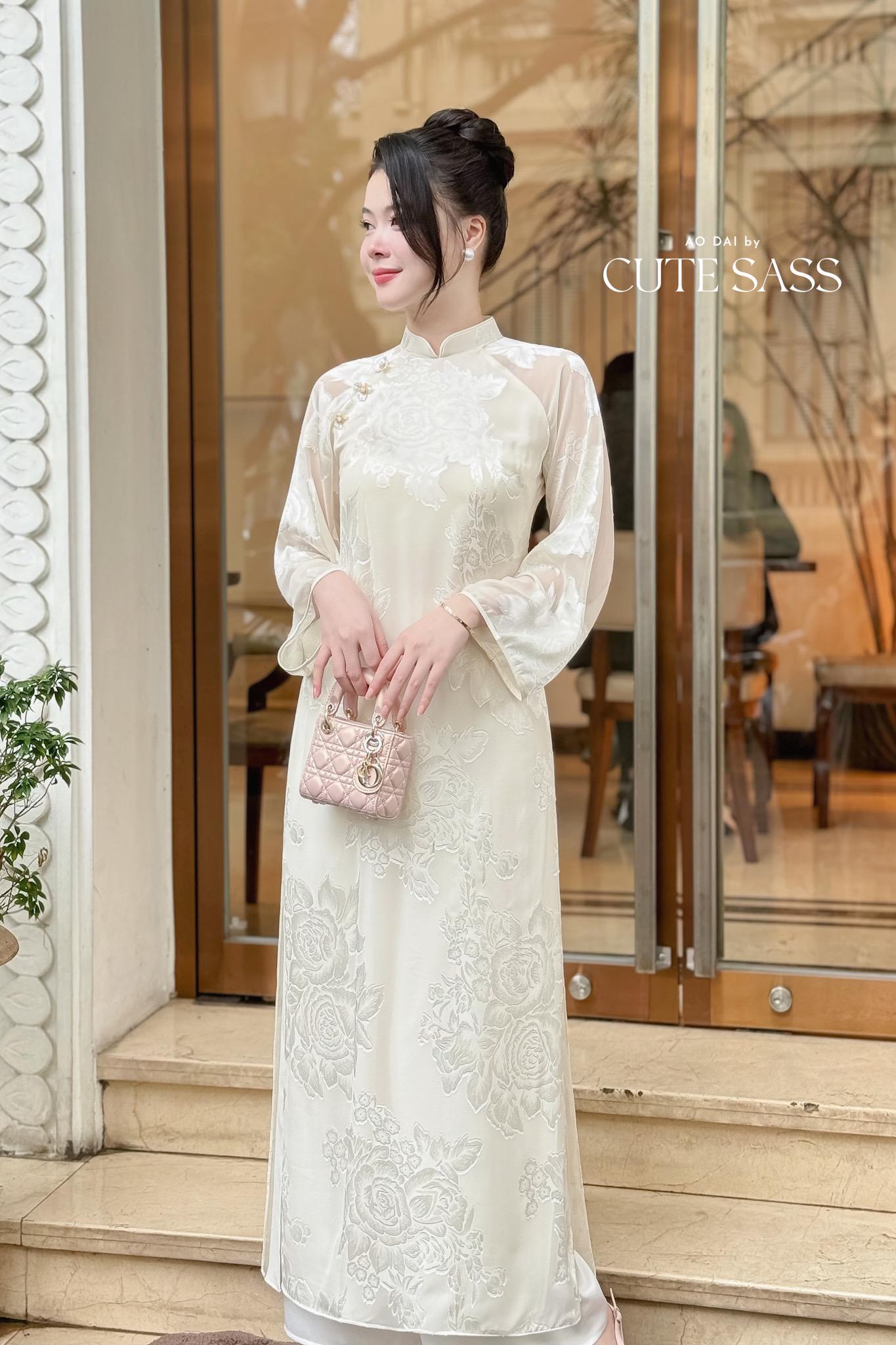 White Shimmery Rose Chiffon Ao Dai Top Only, No Pants 29D |Pre-made Vietnamese Women Ao Dai with Pants | Lunar New Year|Ao Dai Cach Tan AoDaibyCuteSass