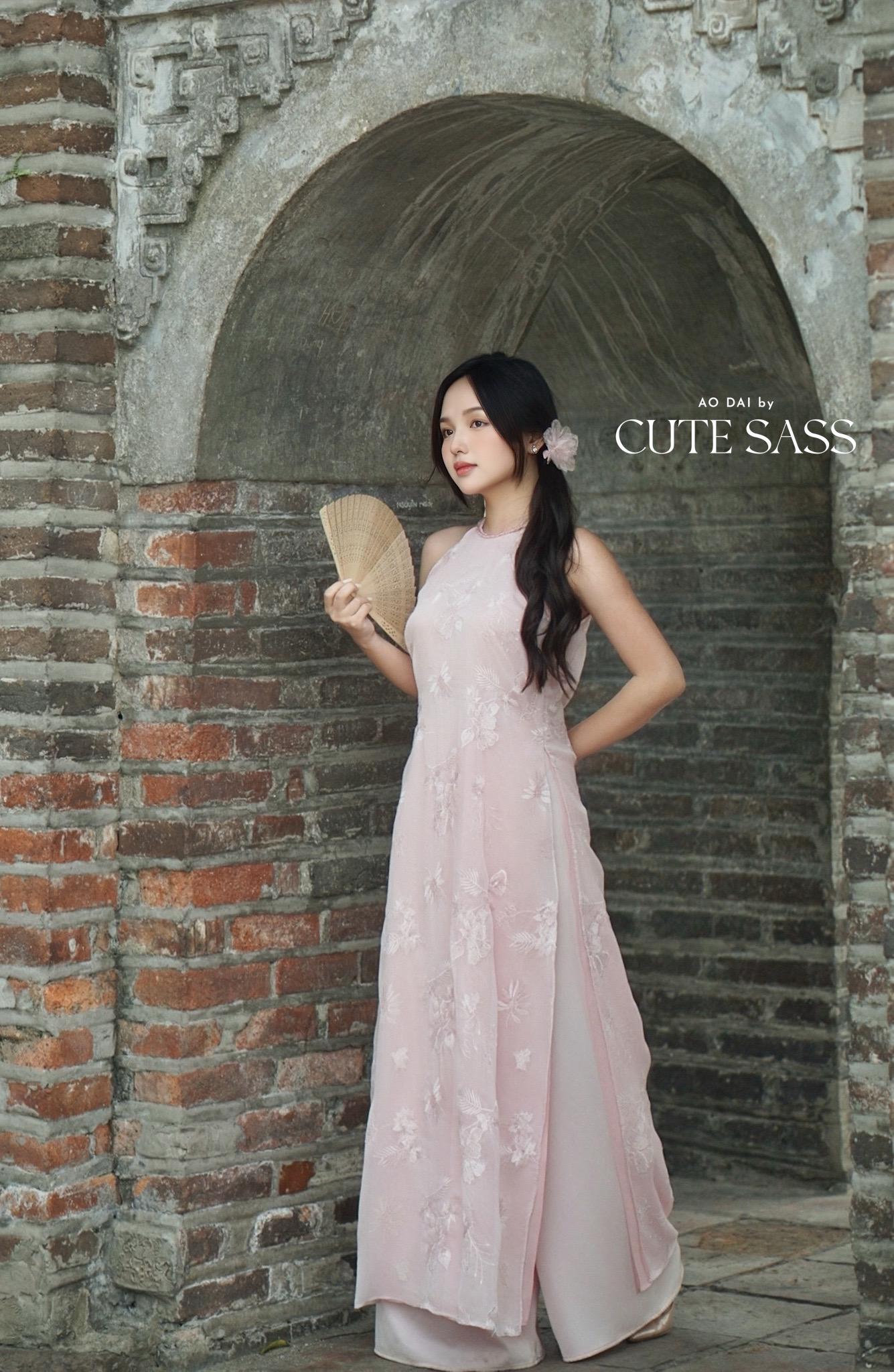 Yen - Shifted Pink Petal Plait Braided Neckline Yem-Inspired Ao Dai Top Only, No Pants|Pre-made Modernized Vietnamese Ao Dai| Lunar New Year AoDaibyCuteSass