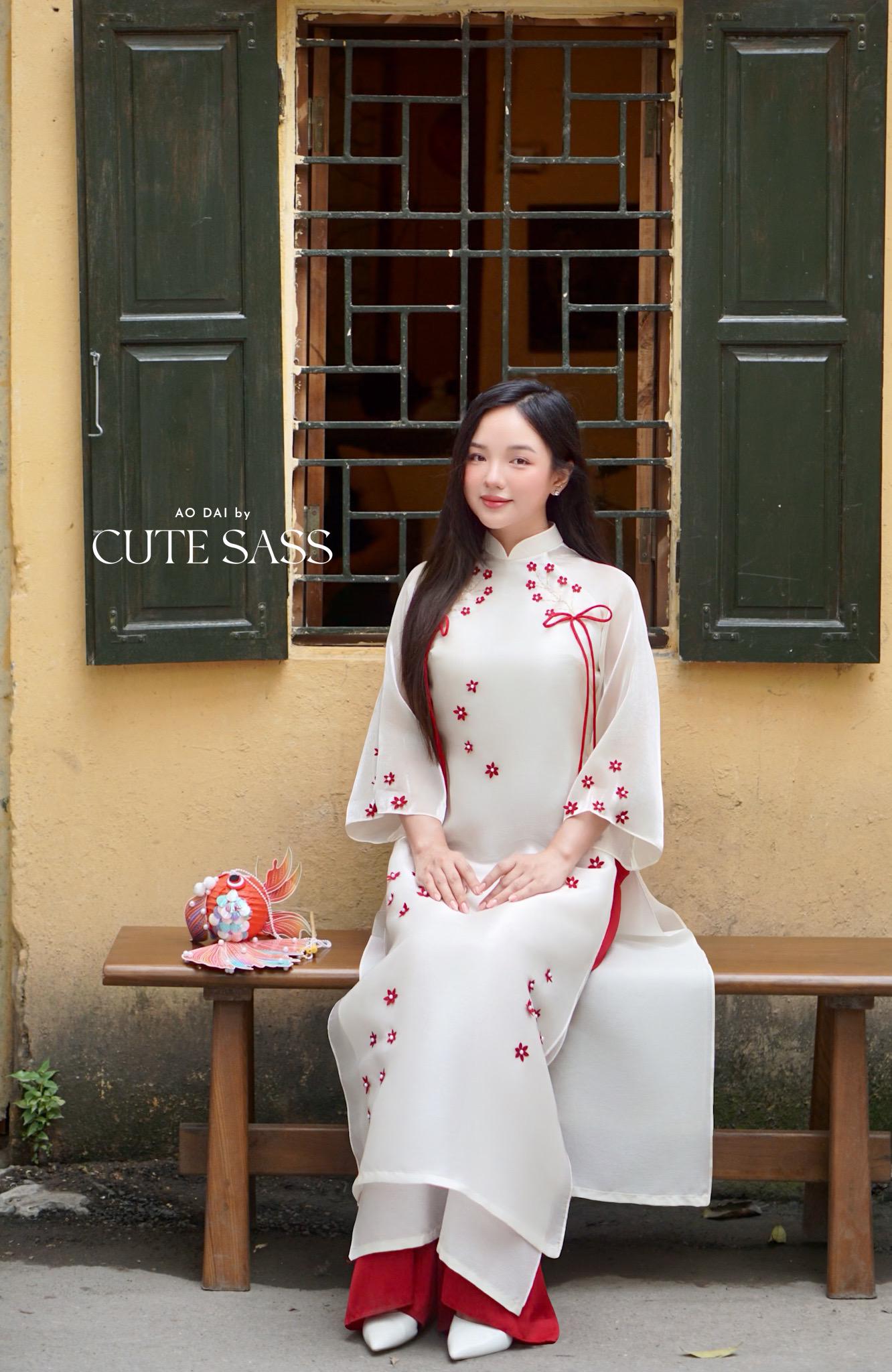 White with Red Flowers Bows Ao Dai Set 17B|Pre-made Vietnamese Ao Dai with Pants | Lunar New Year| AoDaibyCuteSass