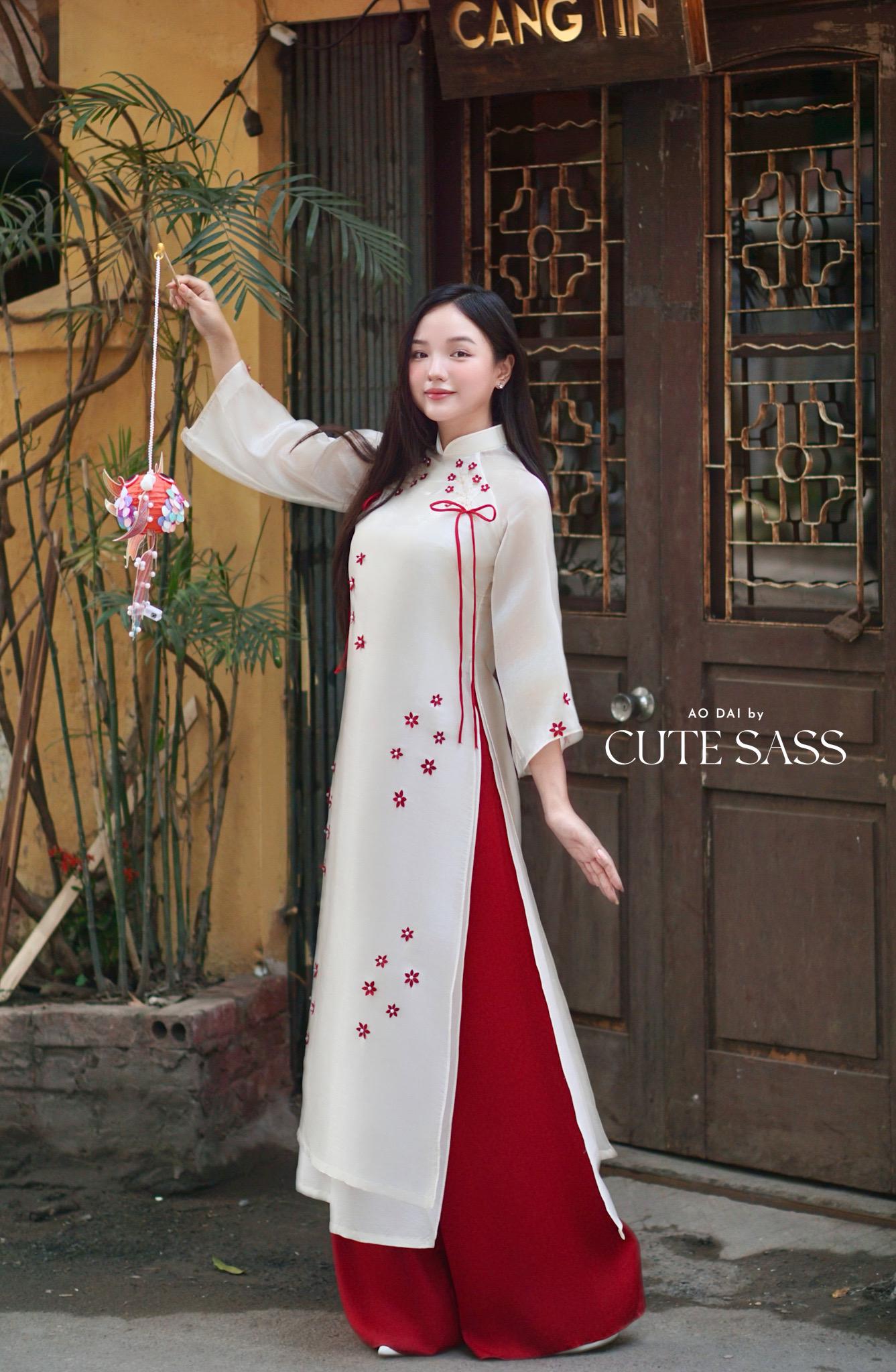 White with Red Flowers Bows Ao Dai Set 17B|Pre-made Vietnamese Ao Dai with Pants | Lunar New Year| AoDaibyCuteSass