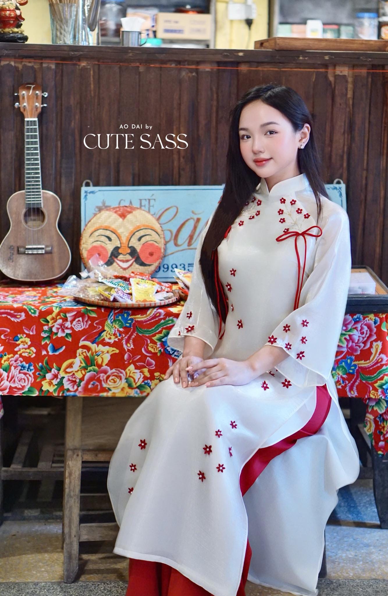 White with Red Flowers Bows Ao Dai Set 17B|Pre-made Vietnamese Ao Dai with Pants | Lunar New Year| AoDaibyCuteSass