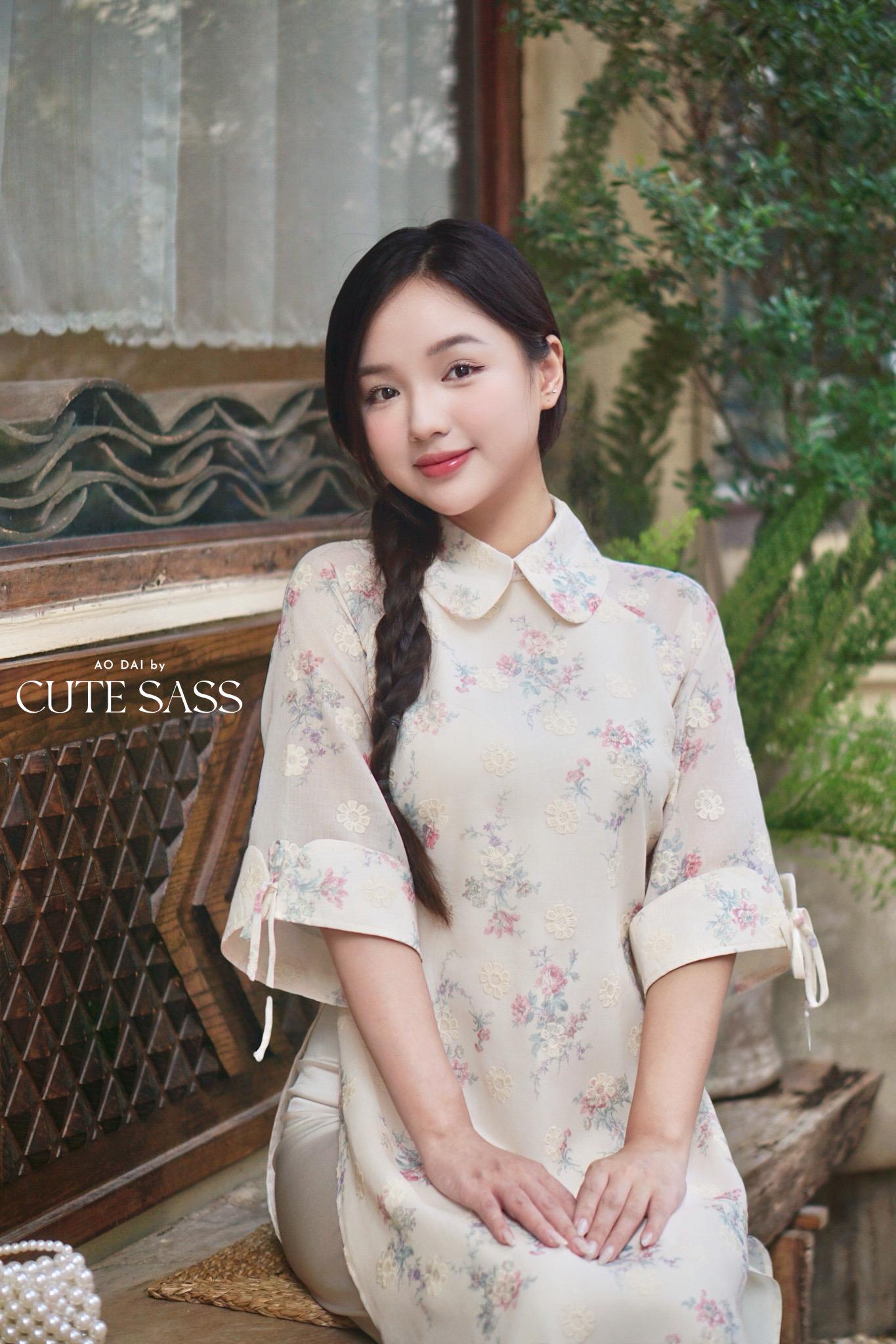 Cream/Beige Peter Pan Collar Floral Ao Dai Top Only, NO PANTS 45D|Pre-made Modernized Vietnamese Ao Dai |Pastel Pink Ao Dai| AoDaibyCuteSass