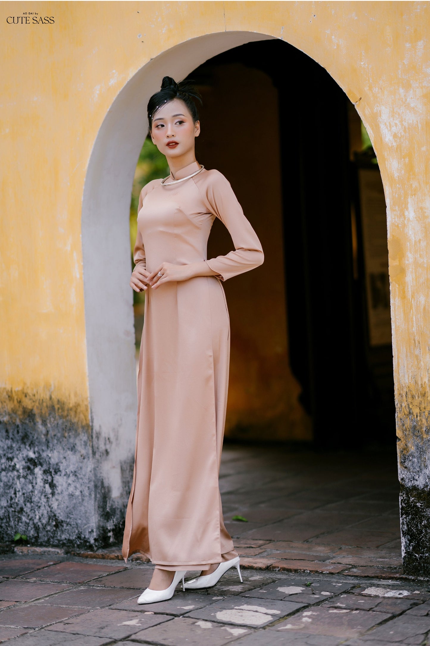 Salmon Color Hai Da Silk Plain Ao Dai Set | Pre-made Traditional Vietnamese Ao Dai |Ao Dai with Pants| Lunar New Year|Ao Dai Truyen Thong|F1