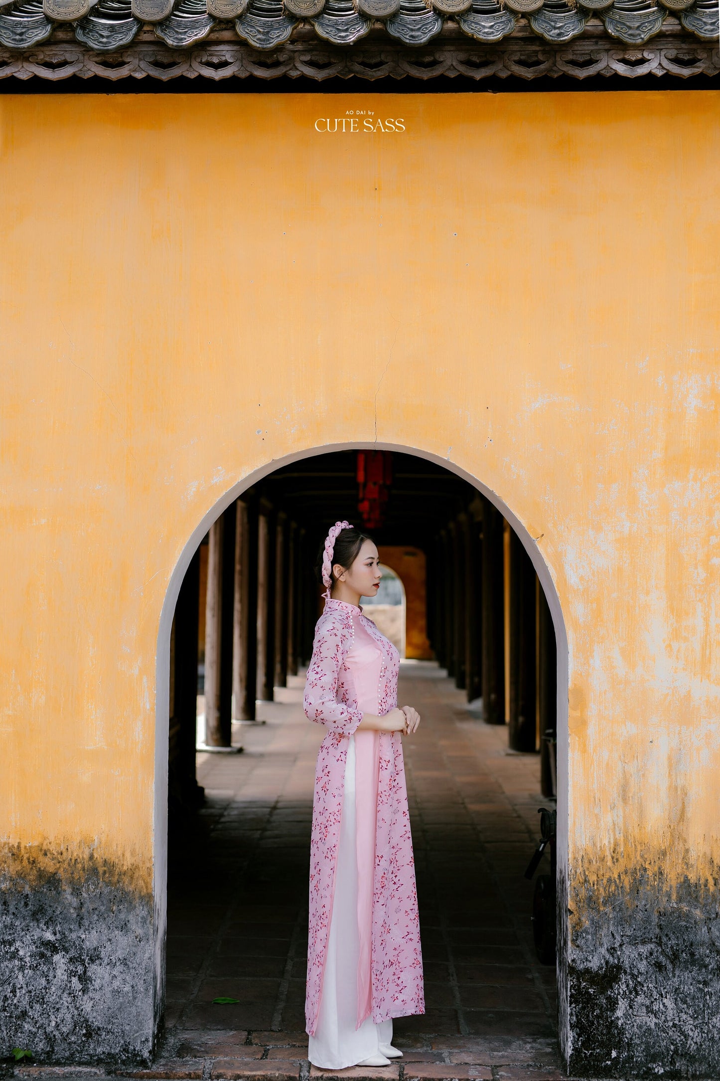Pink Pearl Mini Flowers Chiffon Ao Dai Set (no headband)
