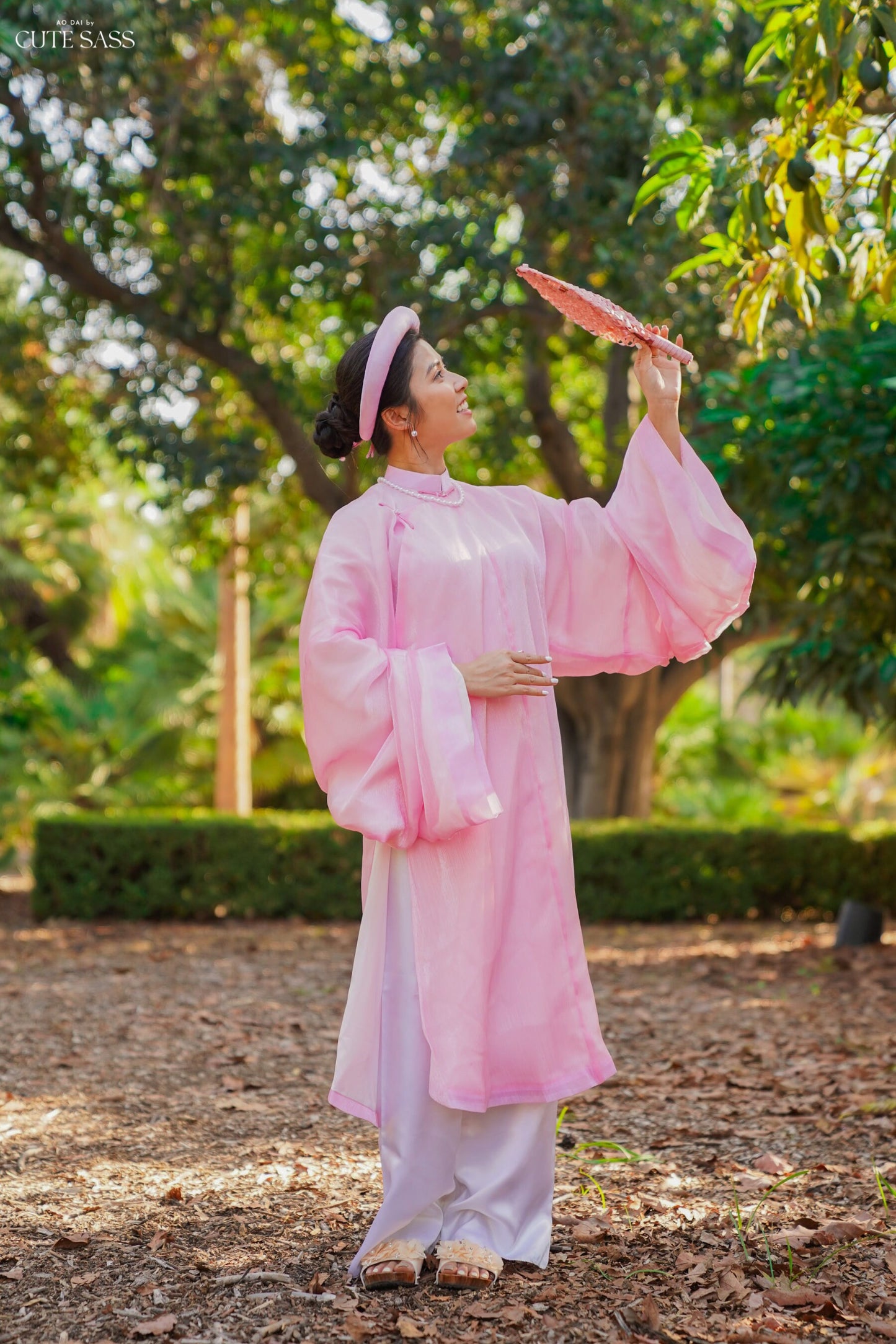 Áo Tấc - Pink (Top and Headband, No Pants)