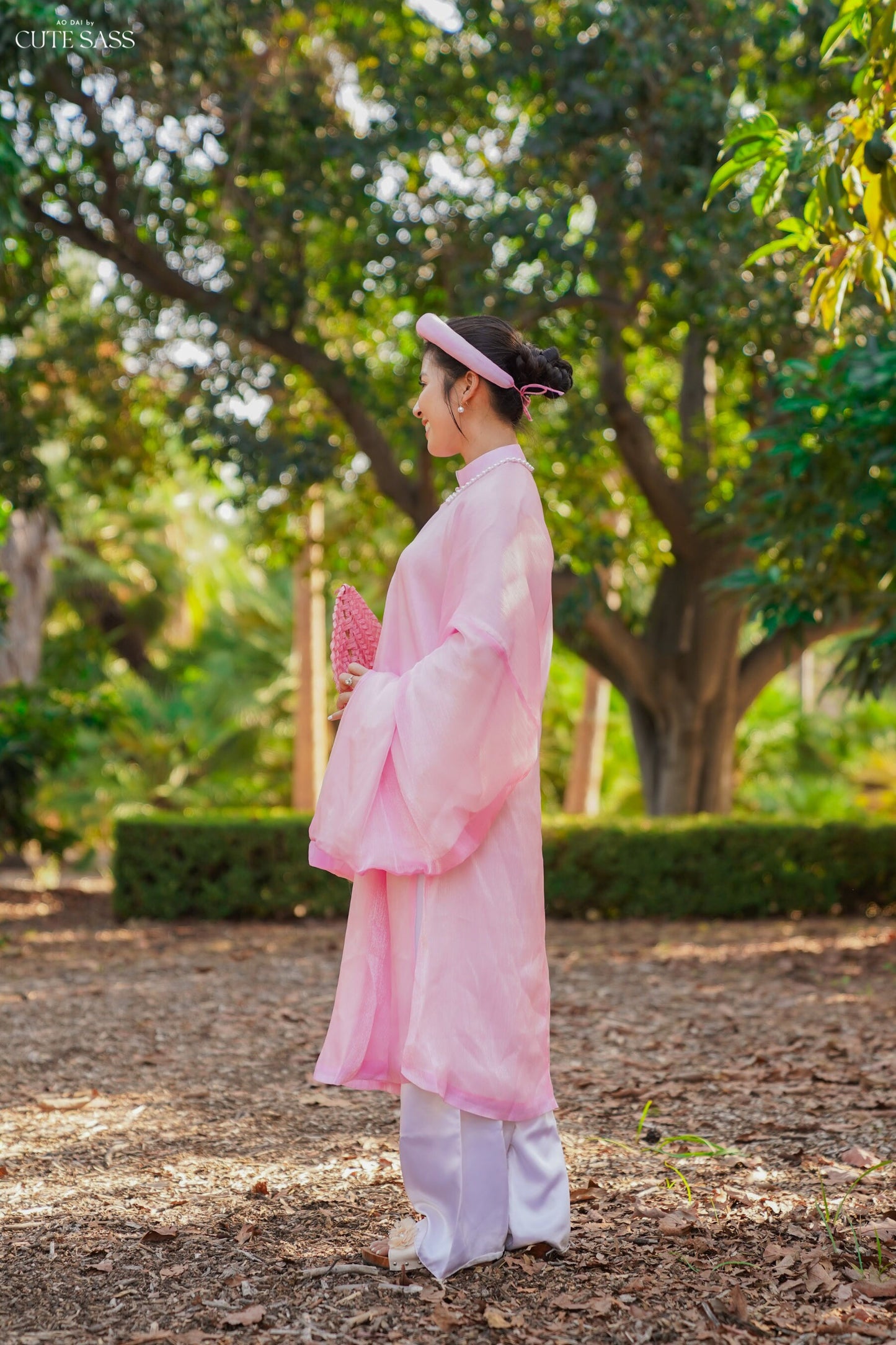 Áo Tấc - Pink (Top and Headband, No Pants)