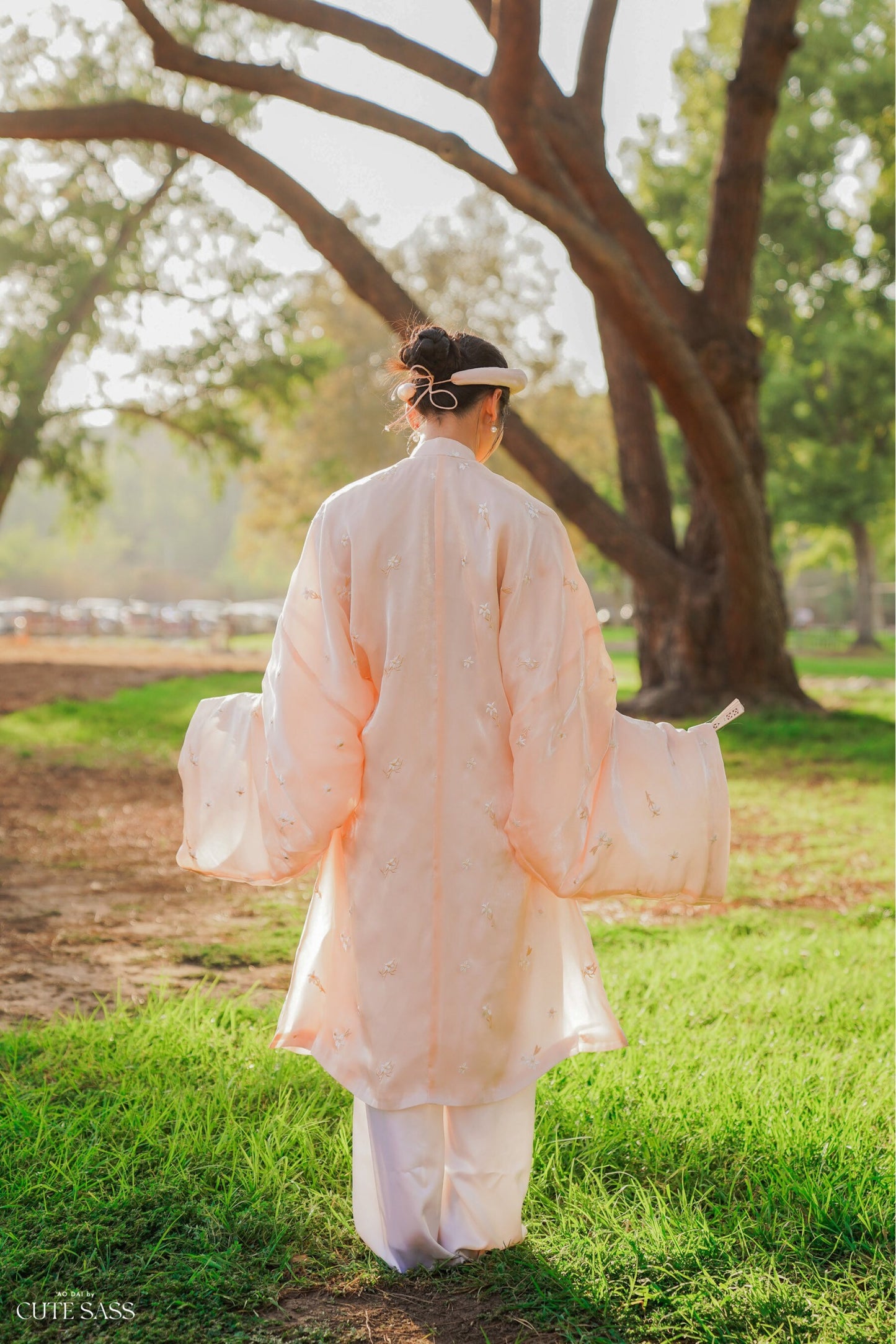 Áo Tấc - Embroidery Peach (Top and Headband, No Pants)