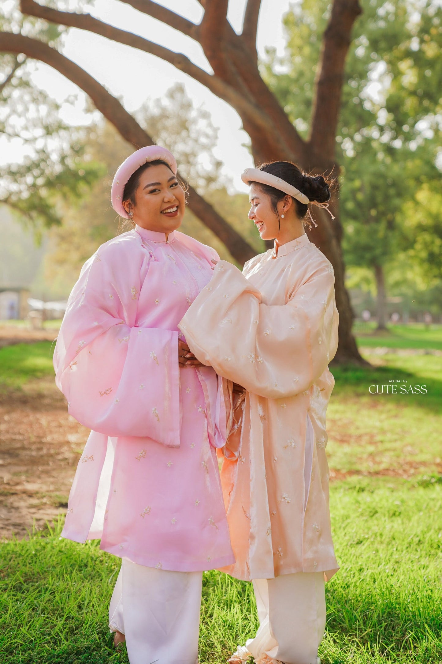 Áo Tấc - Embroidery Peach (Top and Headband, No Pants)