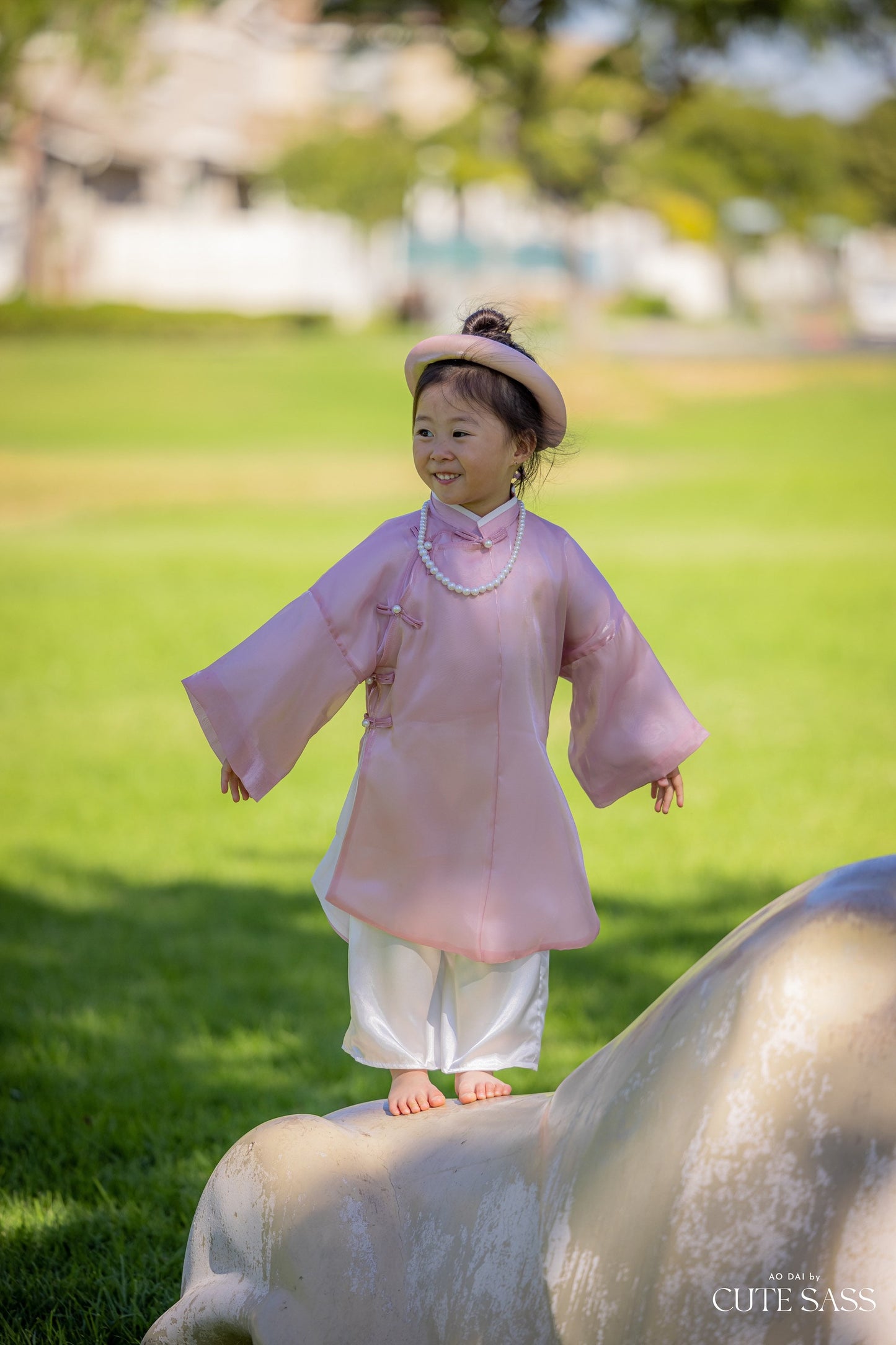 Girl Áo Tấc - Pink