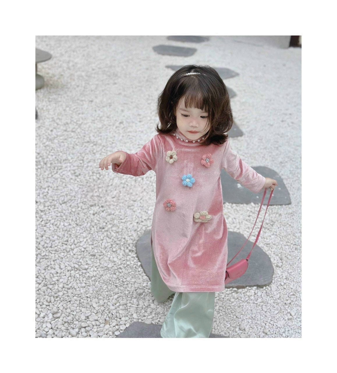 Girl Velvet Knit Daisy Ao Dai Set