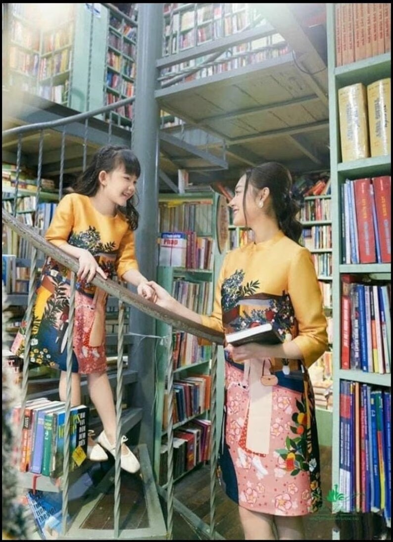 Girl Scenery Dress (No Pants) | Pre-made Traditional Vietnamese Ao Dai | Lunar New Year | Ao Dai for Girl | Ao Dai Tet | B1