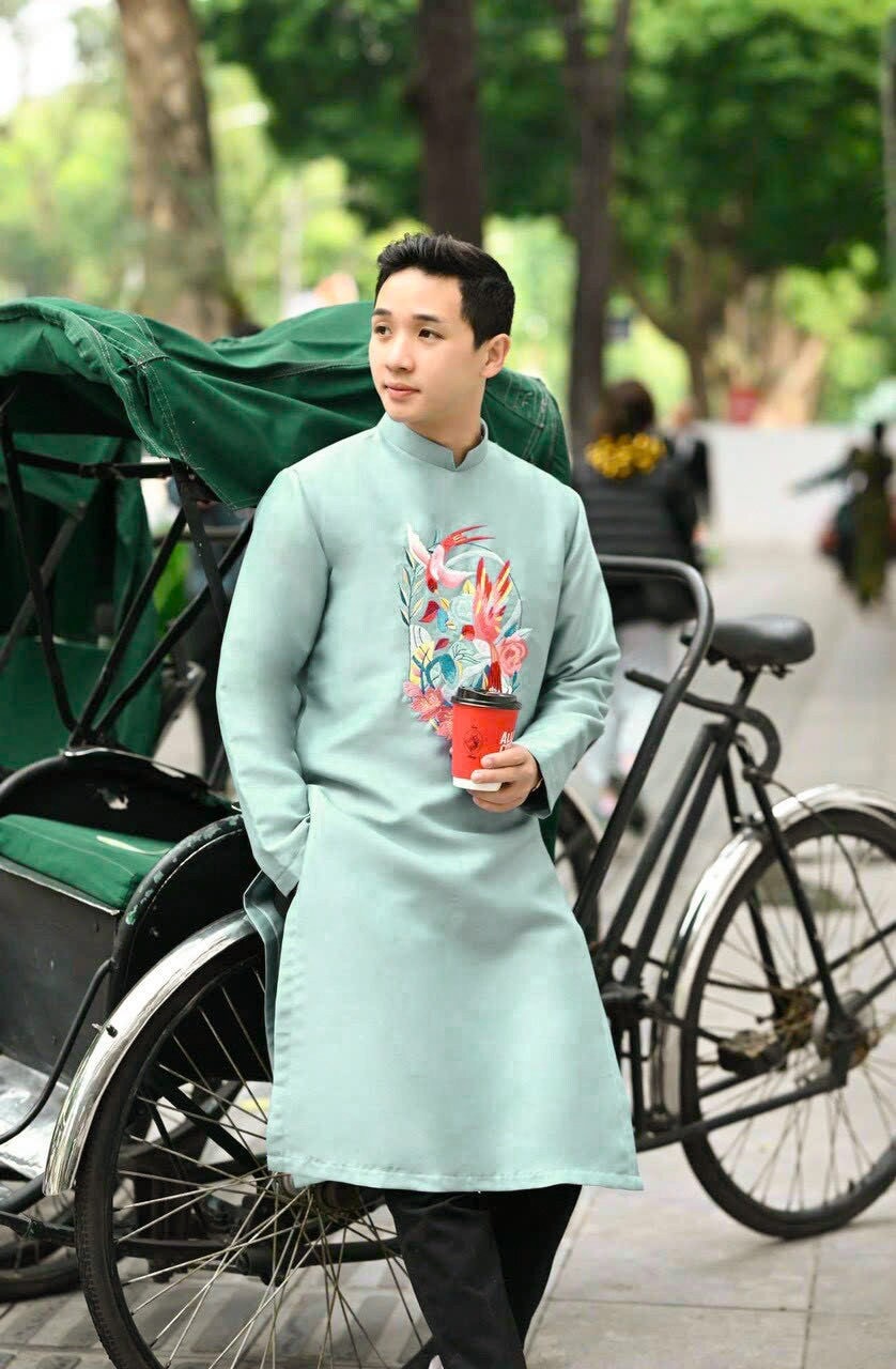 Men Light Blue Sparrow Ao Dai Set