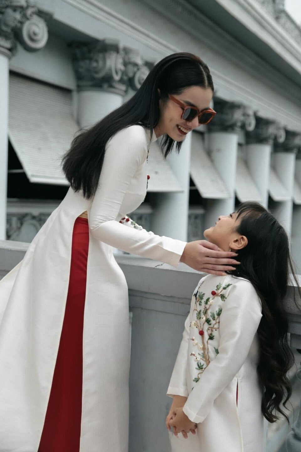Family Red/White Ribbons Ao Dai Set