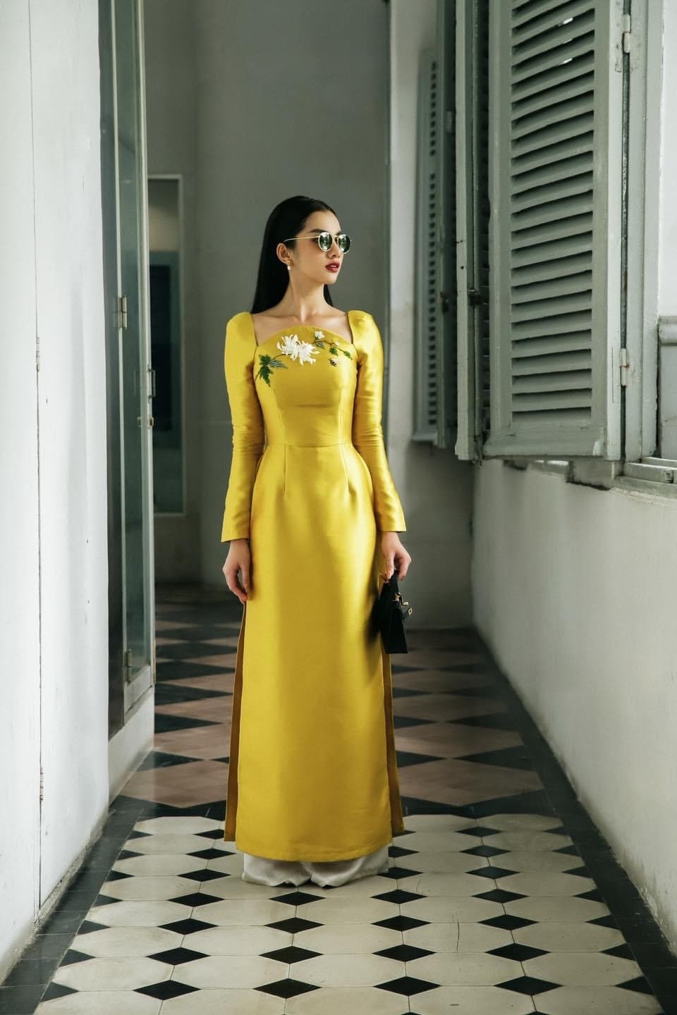 Family Yellow Ribbon Ao Dai Set| Pre-made Traditional Vietnamese Ao Dai| Lunar New Year | Ao Dai for Girl, Mom, Dad, Boy | Ao Dai Tet|