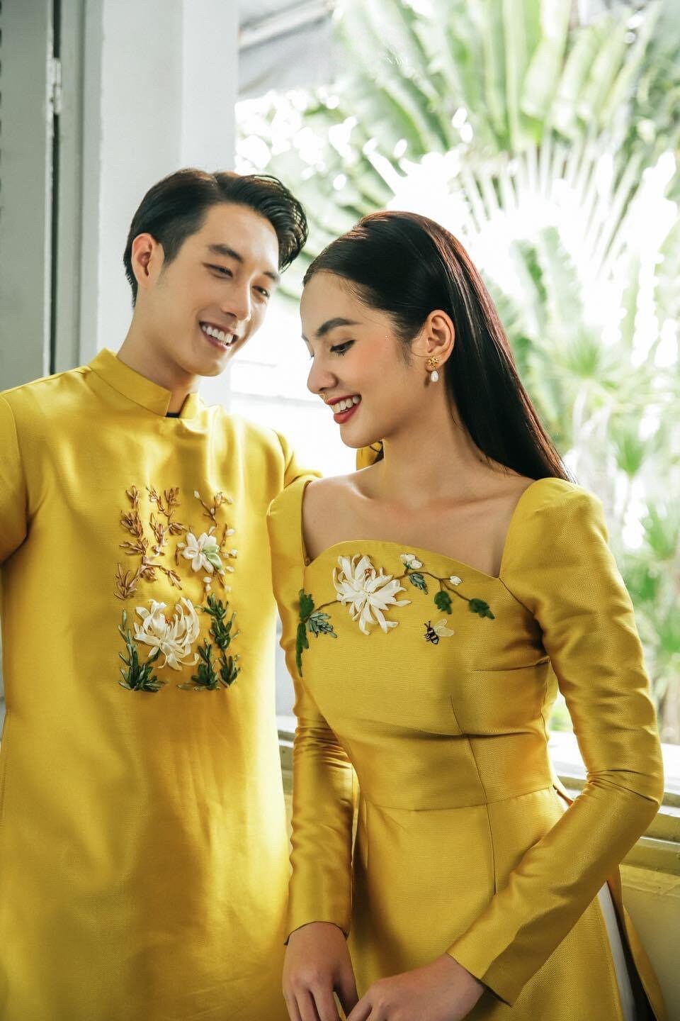 Family Yellow Ribbon Ao Dai Set| Pre-made Traditional Vietnamese Ao Dai| Lunar New Year | Ao Dai for Girl, Mom, Dad, Boy | Ao Dai Tet|