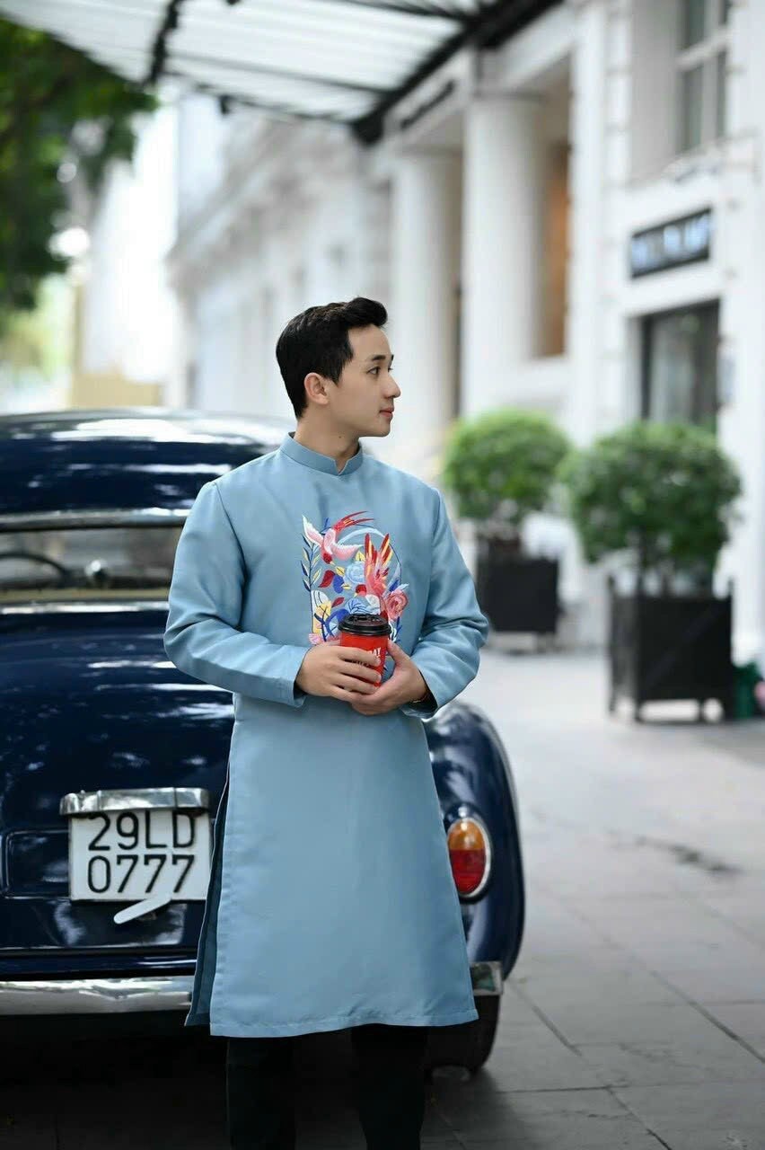 Men Light Blue Sparrow Ao Dai Set