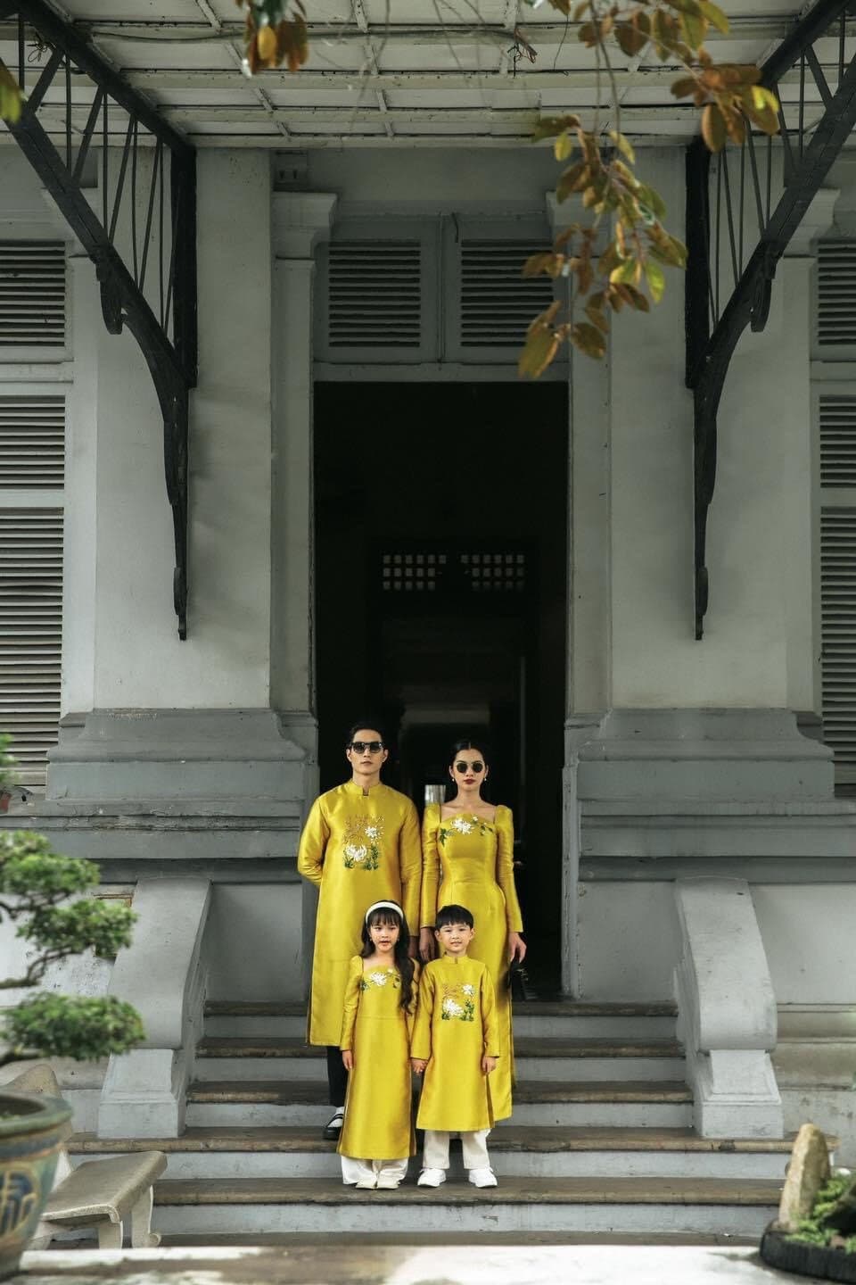 Family Yellow Ribbon Ao Dai Set| Pre-made Traditional Vietnamese Ao Dai| Lunar New Year | Ao Dai for Girl, Mom, Dad, Boy | Ao Dai Tet|