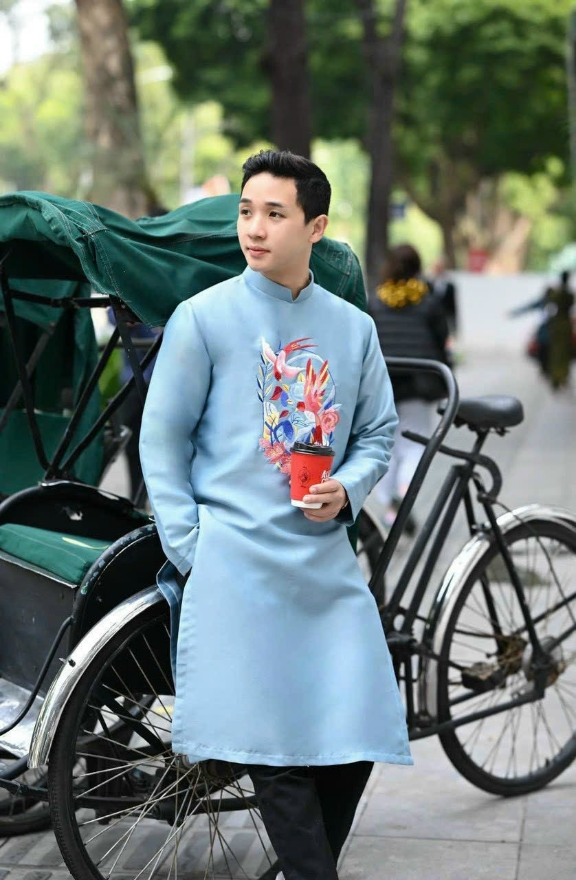 Men Light Blue Sparrow Ao Dai Set