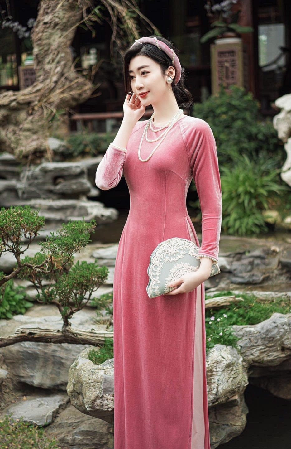 Light Pink Velvet Plain Ao Dai Top Only, NO PANTS | Pre-made Traditional Vietnamese Ao Dai | Lunar New Year| Ao Dai Truyen Thong