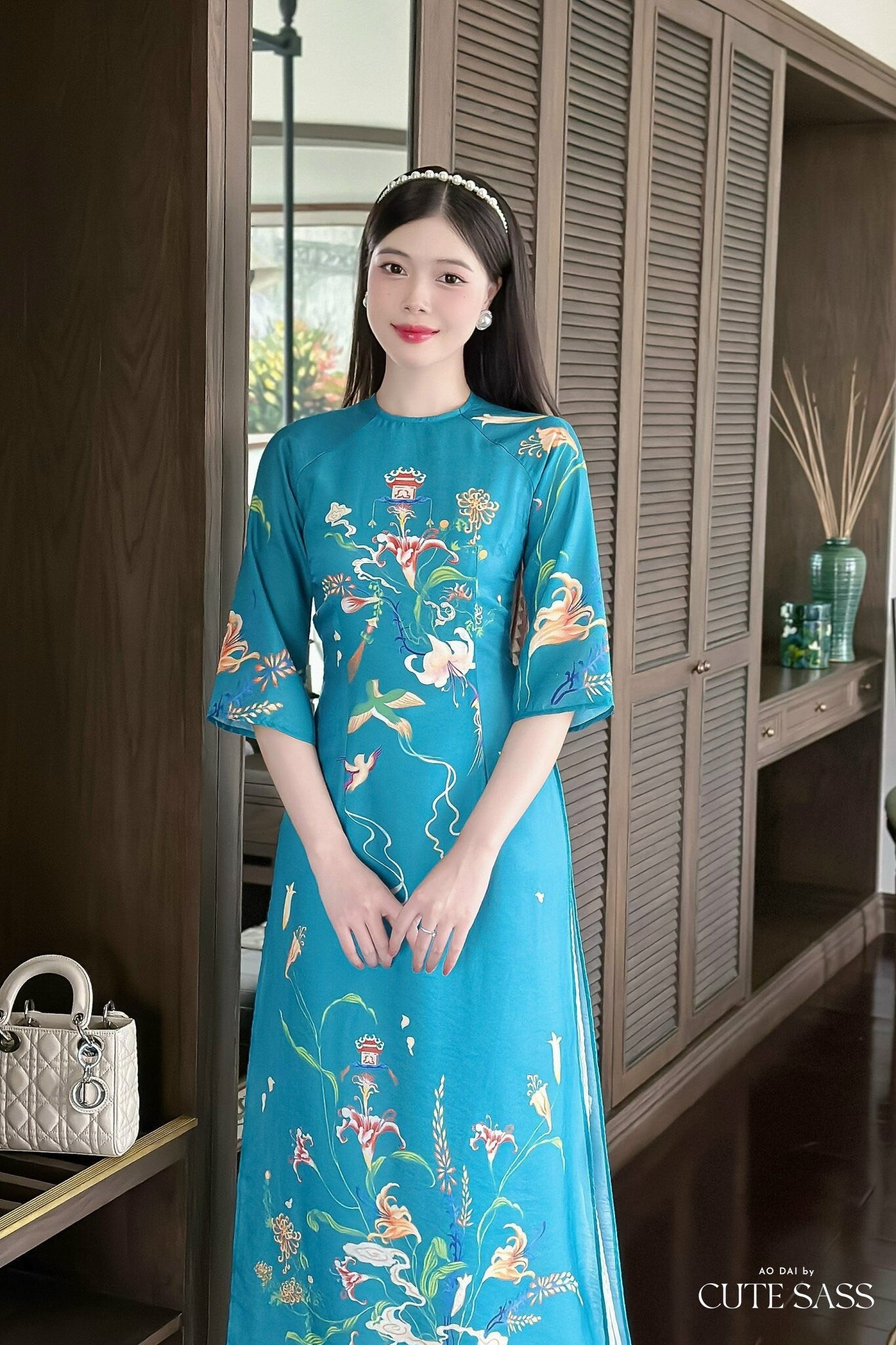 Red Printed Chiffon Ao Dai Set | Pre-made Modernized Vietnamese Ao Dai| Women Ao Dai with Pants| Lunar New Year| Ao Dai Cach Tan|D3
