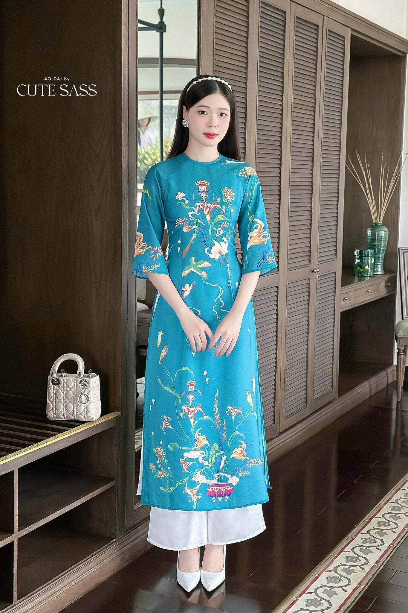 Red Printed Chiffon Ao Dai Set | Pre-made Modernized Vietnamese Ao Dai| Women Ao Dai with Pants| Lunar New Year| Ao Dai Cach Tan|D3