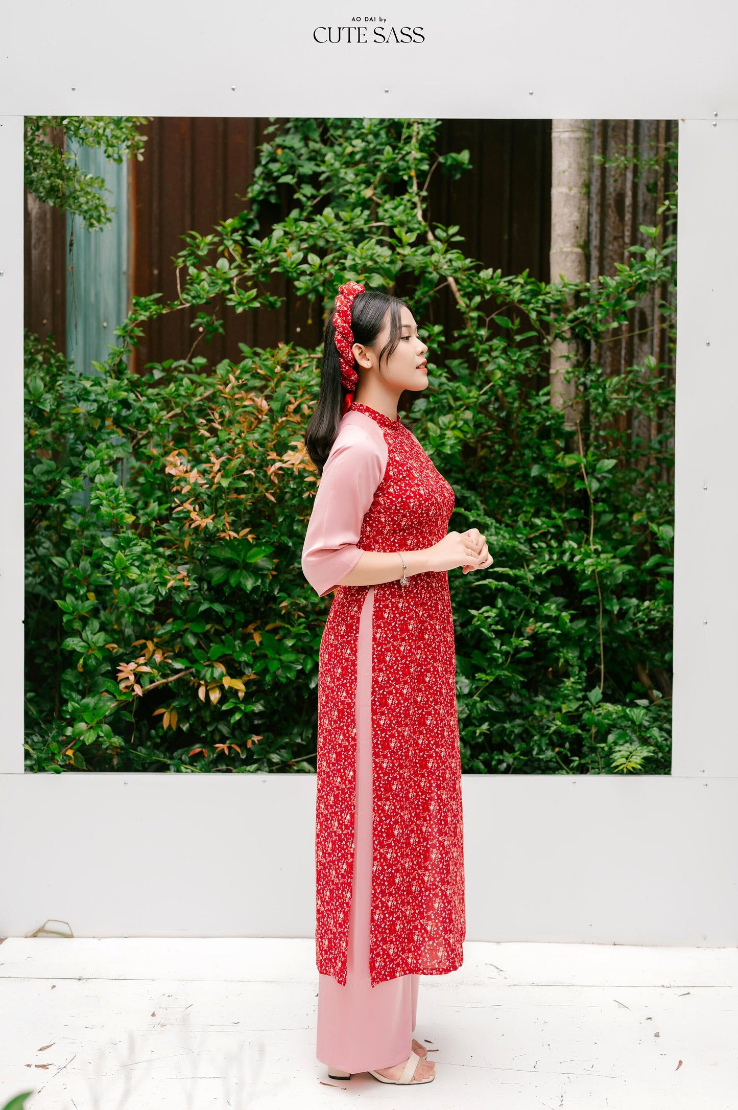 Red/Pink Hoa Ao Dai Set with Twisted Headband