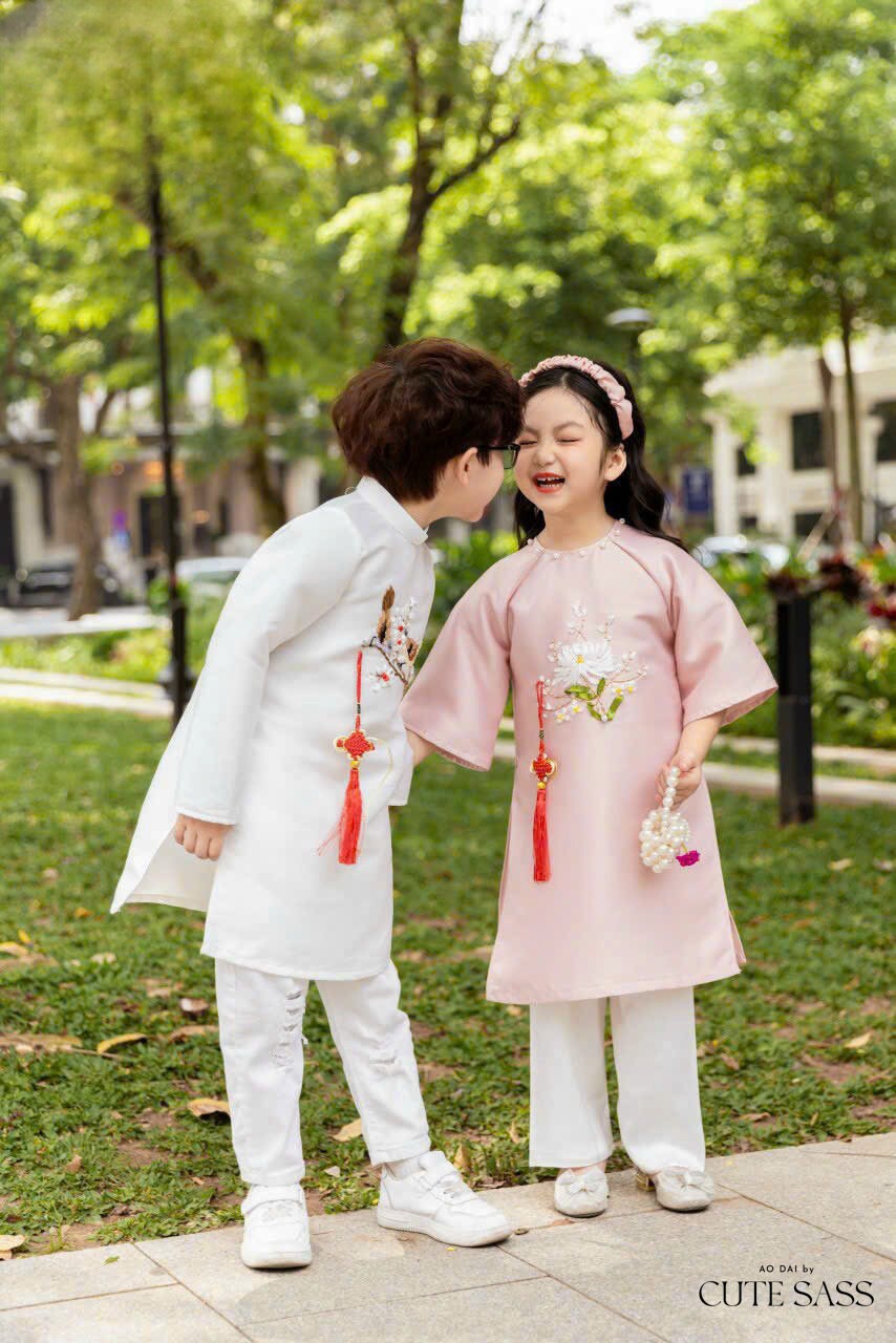 Family White/Pink Ribbon Ao Dai Set| Pre-made Traditional Vietnamese Ao Dai| Lunar New Year | Ao Dai for Girl, Mom, Dad, Boy | Ao Dai Tet|