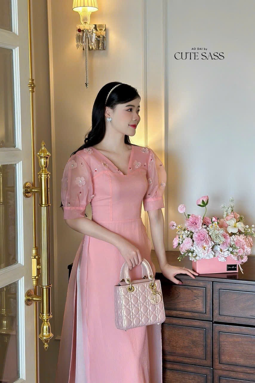 V-Neck Sparkle Ao Dai Set (3 Colors) |Pre-made Modernized Vietnamese Ao Dai | Lunar New Year| Ao Dai Cach Tan With Pants|
