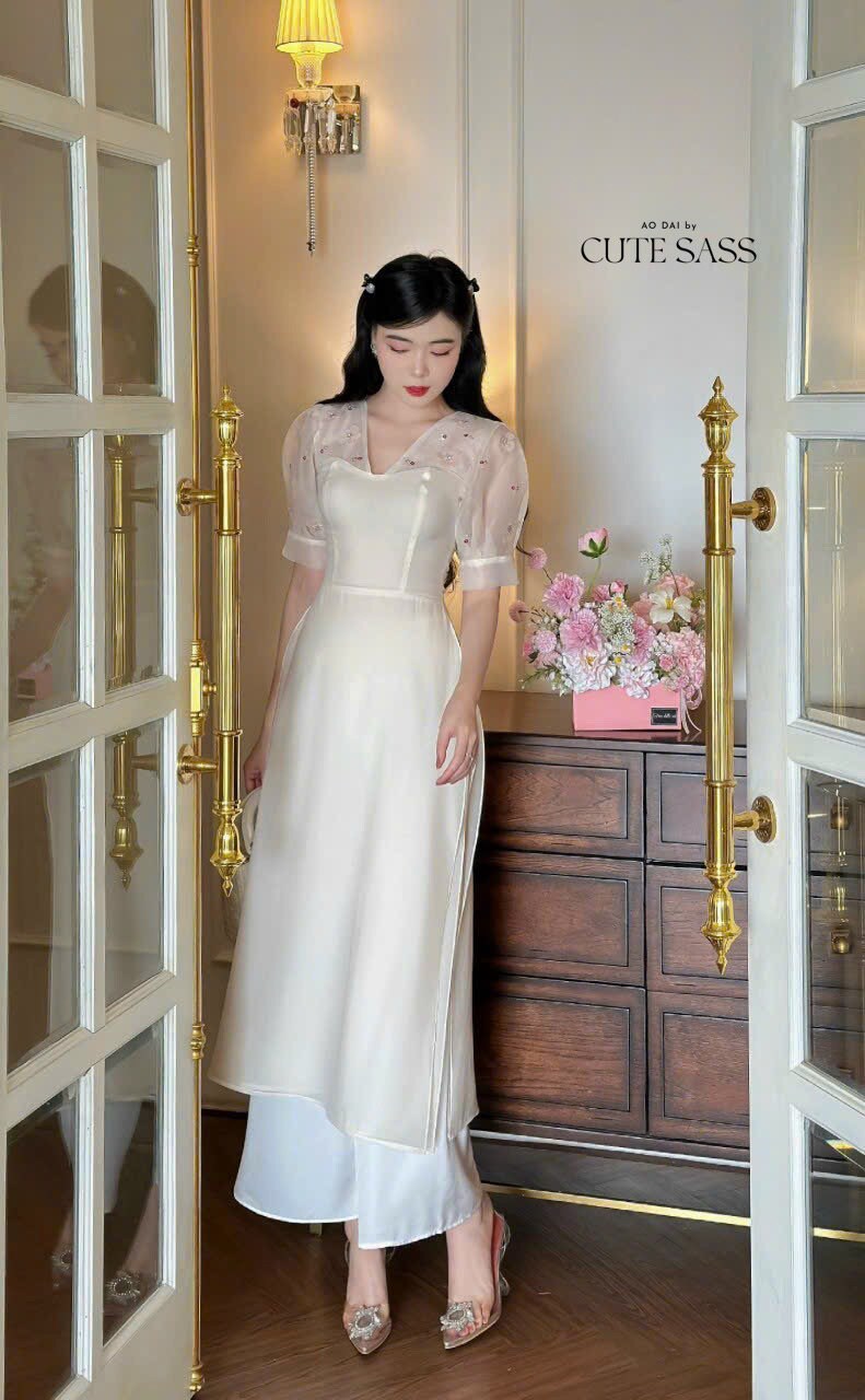 V-Neck Sparkle Ao Dai Set (3 Colors) |Pre-made Modernized Vietnamese Ao Dai | Lunar New Year| Ao Dai Cach Tan With Pants|