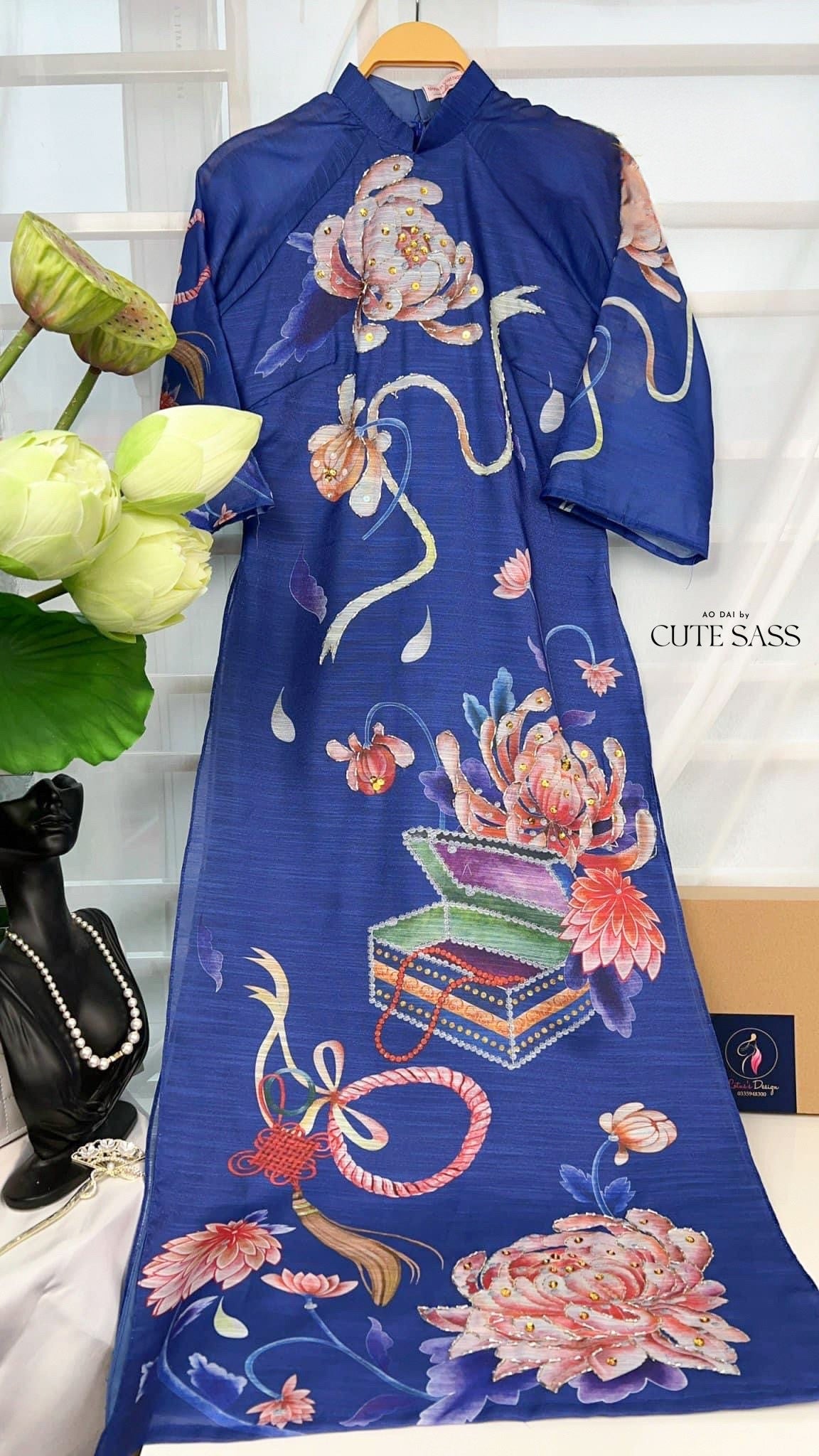 Hoa Vien - Blue Ao Dai Set | Pre-made Traditional Vietnamese Ao Dai| Women Ao Dai with Pants | Lunar New Year| Ao Dai Truyen Thong|