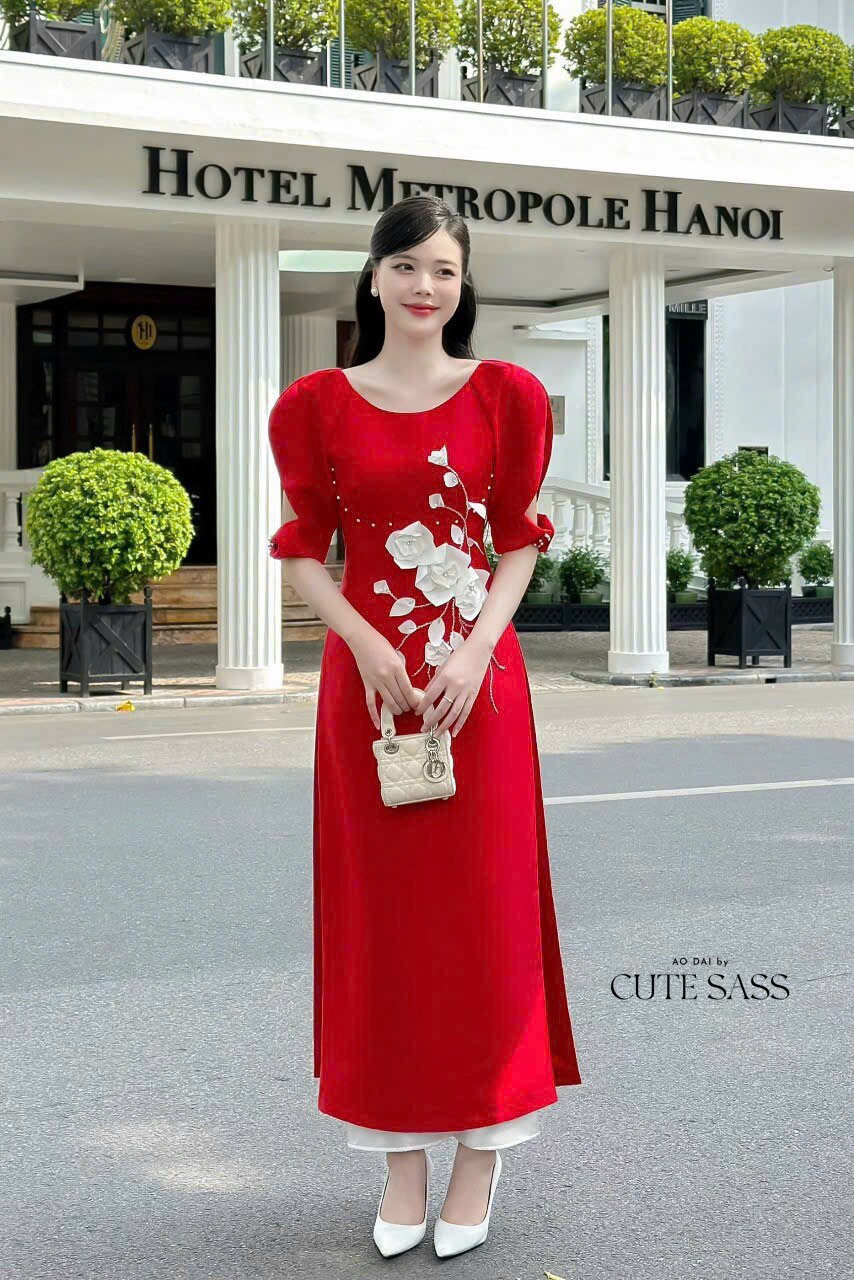 Red/Yellow Cut-out Puffy Sleeve Ao Dai Set | Pre-made Modernized Vietnamese Ao Dai| Women Ao Dai with Pants| Lunar New Year|Ao Dai Cach Tan