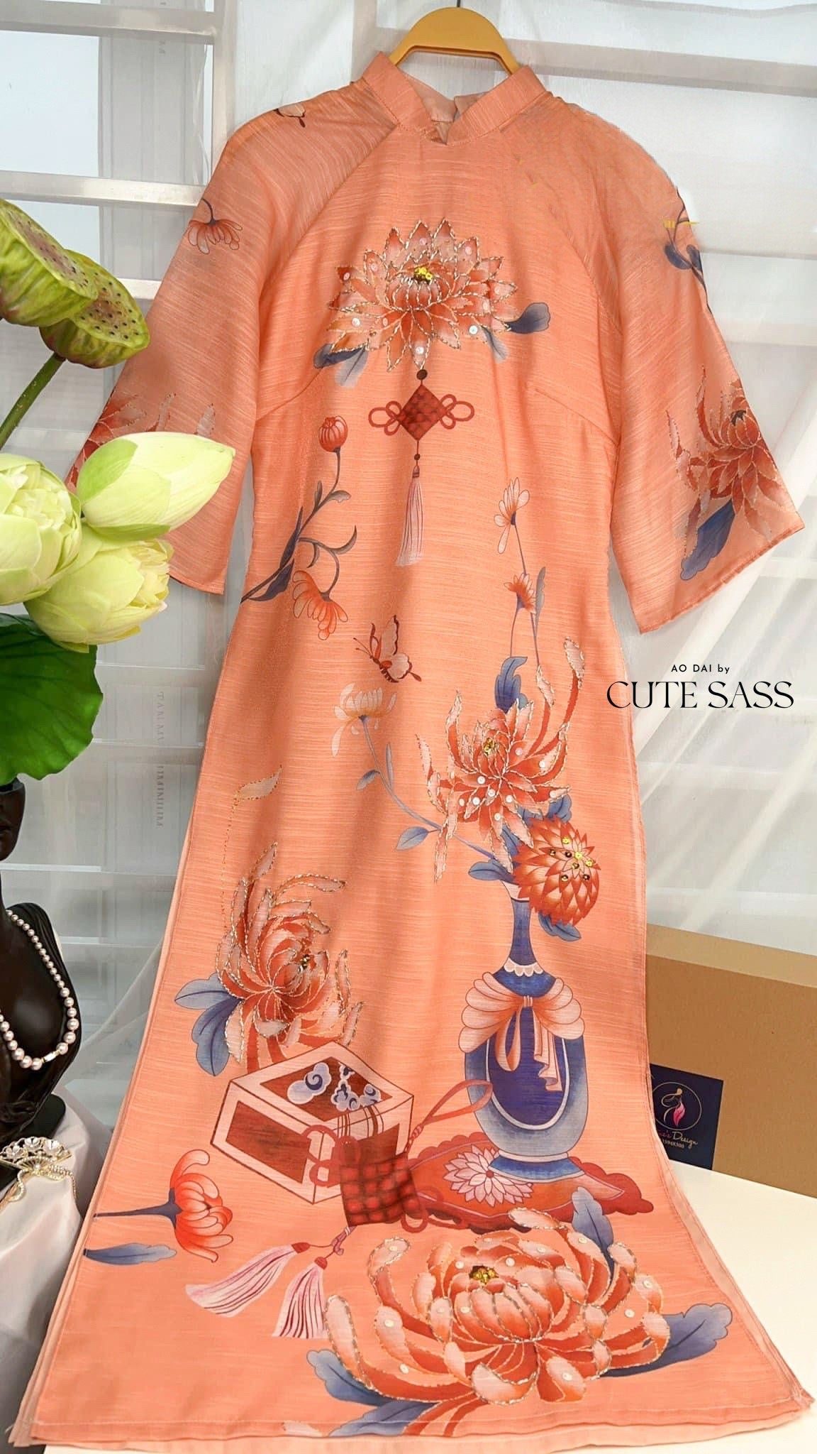 Hoa Vien - Coral Ao Dai Set | Pre-made Traditional Vietnamese Ao Dai| Women Ao Dai with Pants | Lunar New Year| Ao Dai Truyen Thong|