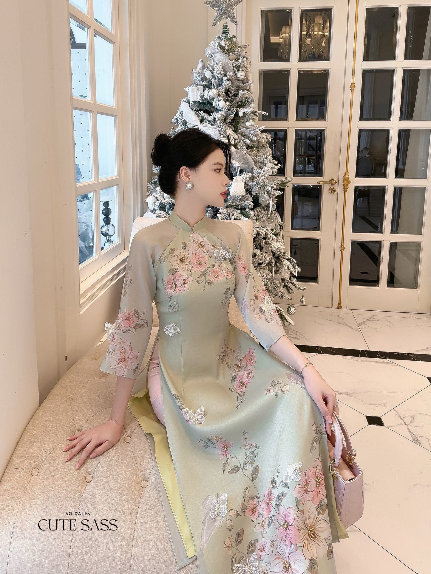 Diep Xuan - Green Ao Dai Set | Pre-made Traditional Vietnamese Ao Dai| Women Ao Dai with Pants | Lunar New Year| Ao Dai Truyen Thong|