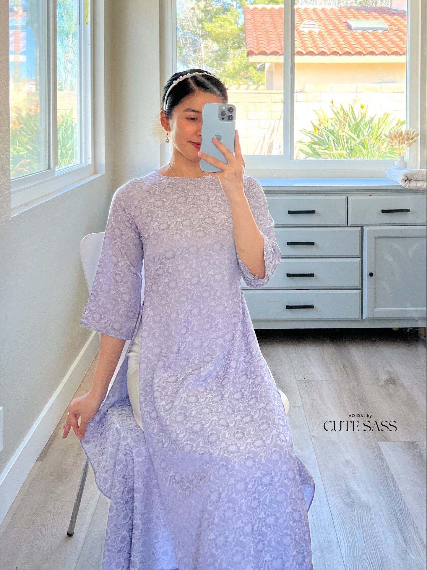 Shifted Purple Gam Ao Dai Top Only (NO PANTS) | Pre-made Vietnamese Ao Dai| Women Ao Dai | Lunar New Year| Ao Dai Truyen Thong