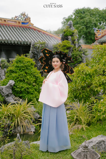 Ao Vien Linh Pink - Round-Collared Robe