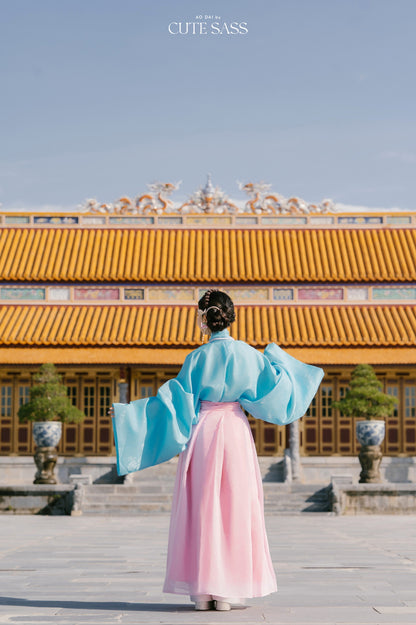 Ao Giao Linh Blue - Crossed-Collared Robe