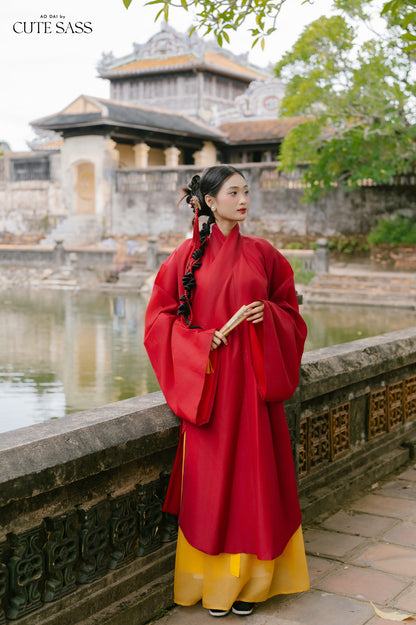 Ao Giao Linh Red - Crossed-Collared Robe
