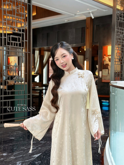 Linh Vy - Cream Shifted Vows Long Sleeve Bows Ao Dai Set 13C