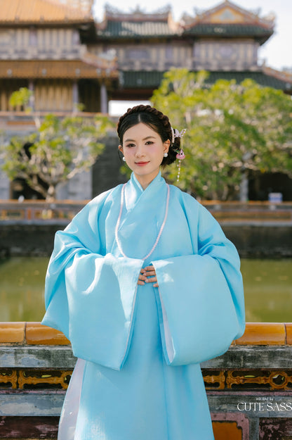 Ao Giao Linh Blue - Crossed-Collared Robe