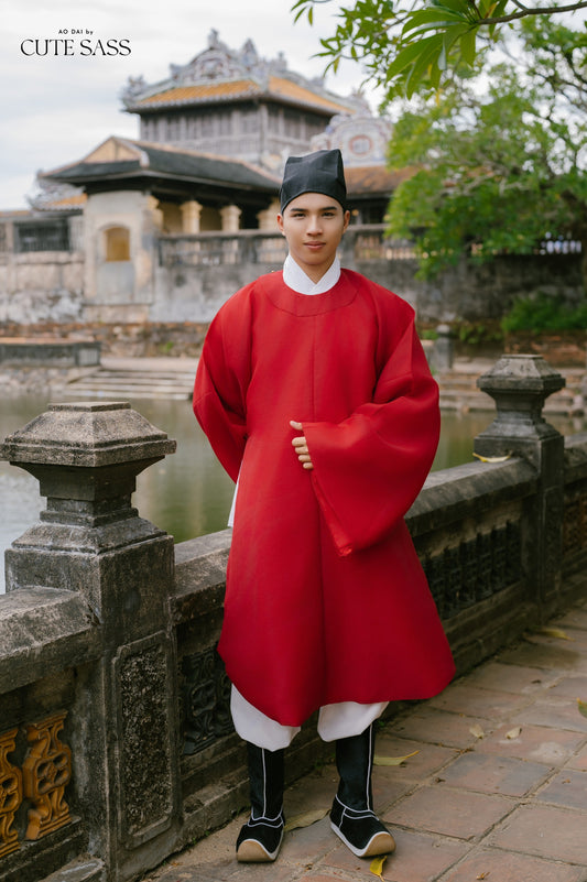 Ao Vien Linh Red - Round-Collared Robe