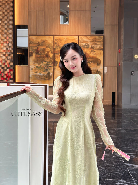 Linh Vy - Green Lace Round Collar Puffy Sleeves Ao Dai Top Only, No Pants