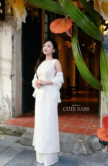 Linh Vy - Muse Cream Sleeveless Ao Dai Top Only and Shoulder Strings, No Pants 12C