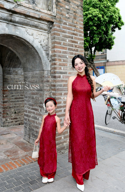 Linh Vy - Mom and Daughter Red Lace Sparkle Yem-Inspired Ao Dai Set, 6C