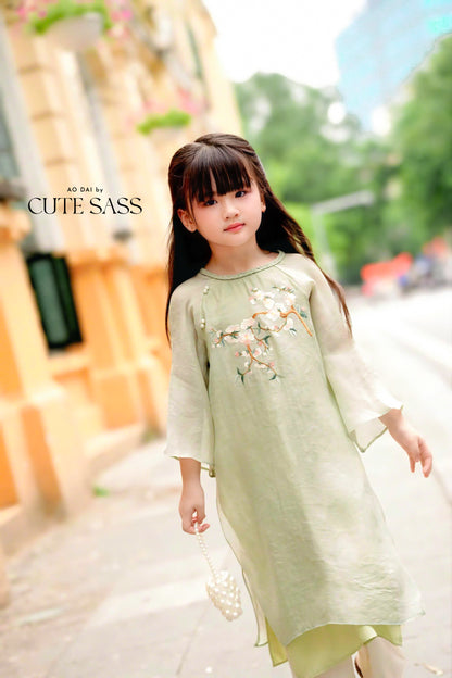 Mom and Daughter Light Green Braided Round Collar Embroidery Branches Ao Dai Set 30B