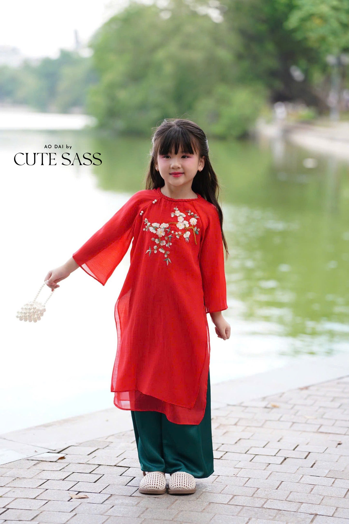 Mom and Daughter Red Braided Round Collar Embroidery Branches Ao Dai Set 2C