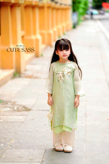 Mom and Daughter Light Green Braided Round Collar Embroidery Branches Ao Dai Set 30B