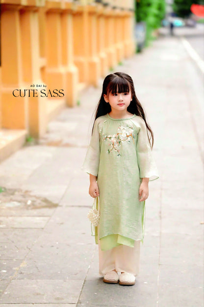 Mom and Daughter Light Green Braided Round Collar Embroidery Branches Ao Dai Set 30B